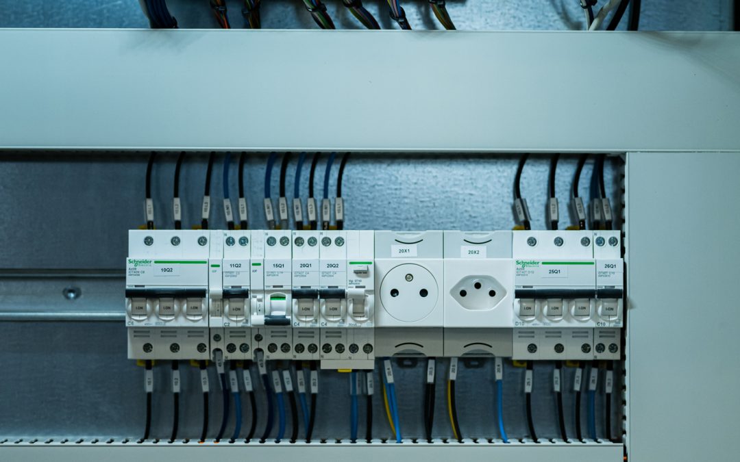 Obsolescence Automate (Siemens, Schneider…) : Les 5 Signes qui ne trompent pas