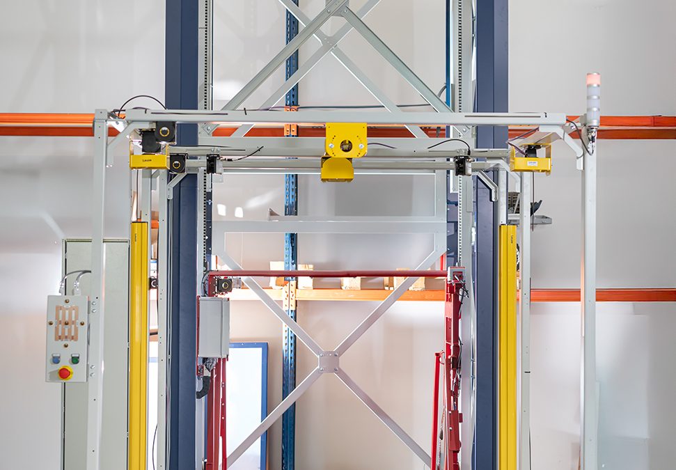 L’Élévateur de marchandises : Pilier de l’optimisation des flux verticaux